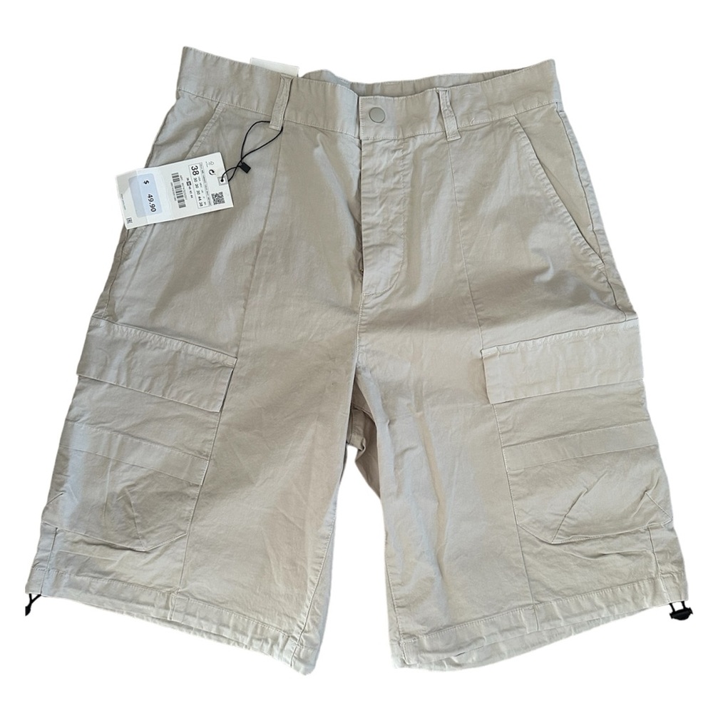 NWT Zara Beige Men’s Cargo Short Size 30
